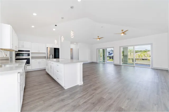 $1,300,000 | 698 Kukuau Street, Hilo, HI 96720