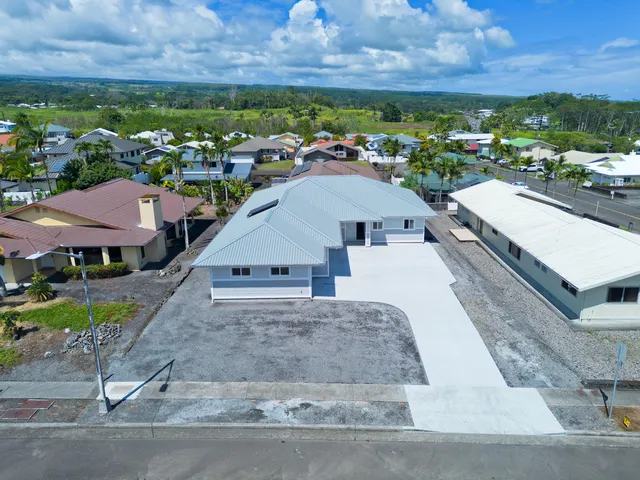 $1,300,000 | 698 Kukuau Street, Hilo, HI 96720