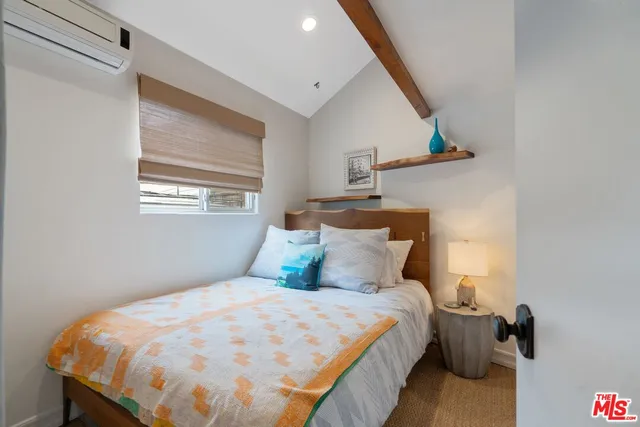 $1,450,000 | 45 Paradise Cove Road, Malibu, CA 90265