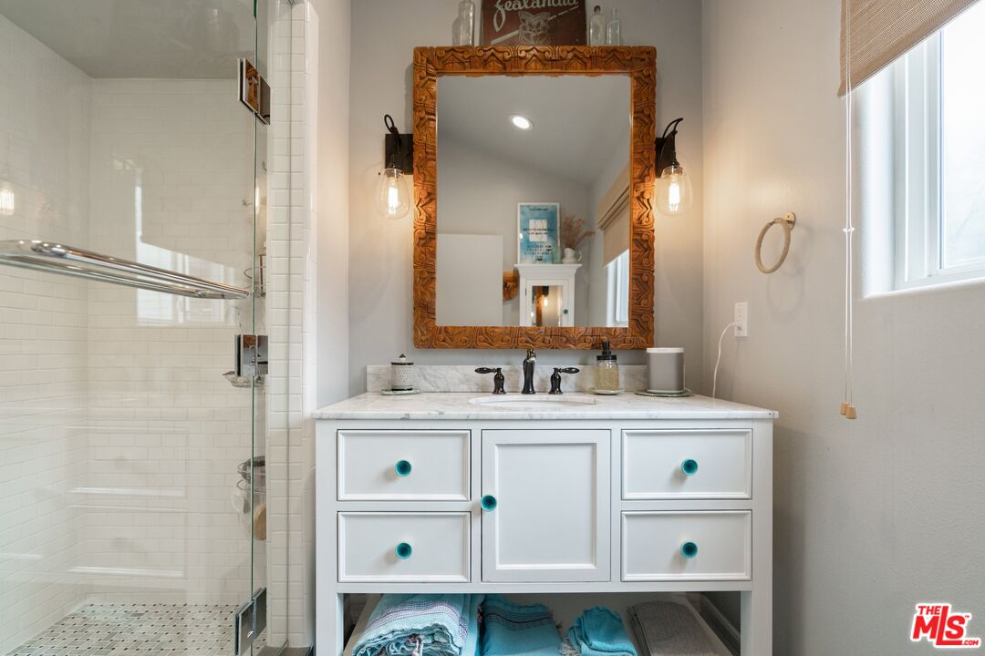 45 Paradise Cove Road Malibu, CA 90265 - Photo 17 of 35