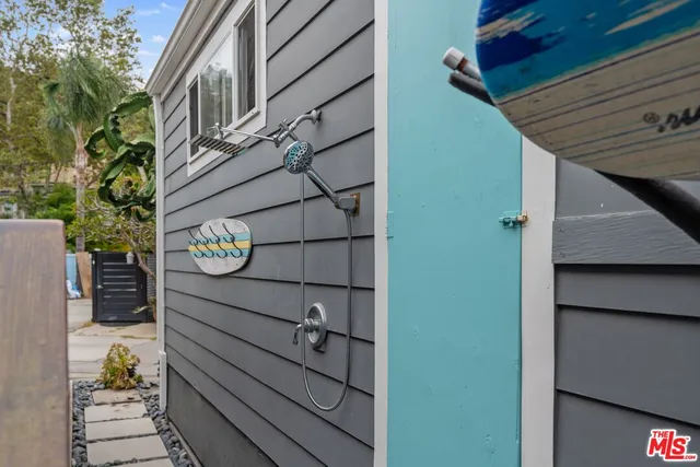 $1,450,000 | 45 Paradise Cove Road, Malibu, CA 90265