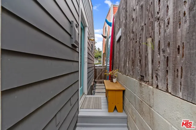 $1,450,000 | 45 Paradise Cove Road, Malibu, CA 90265