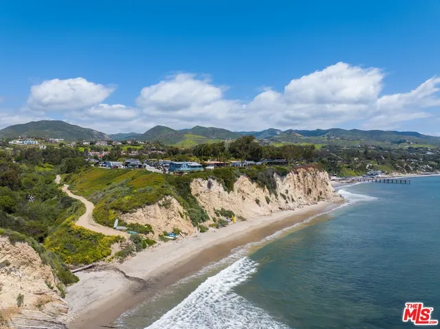 $1,450,000 | 45 Paradise Cove Road, Malibu, CA 90265