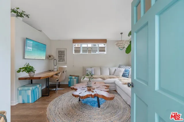 $1,450,000 | 45 Paradise Cove Road, Malibu, CA 90265