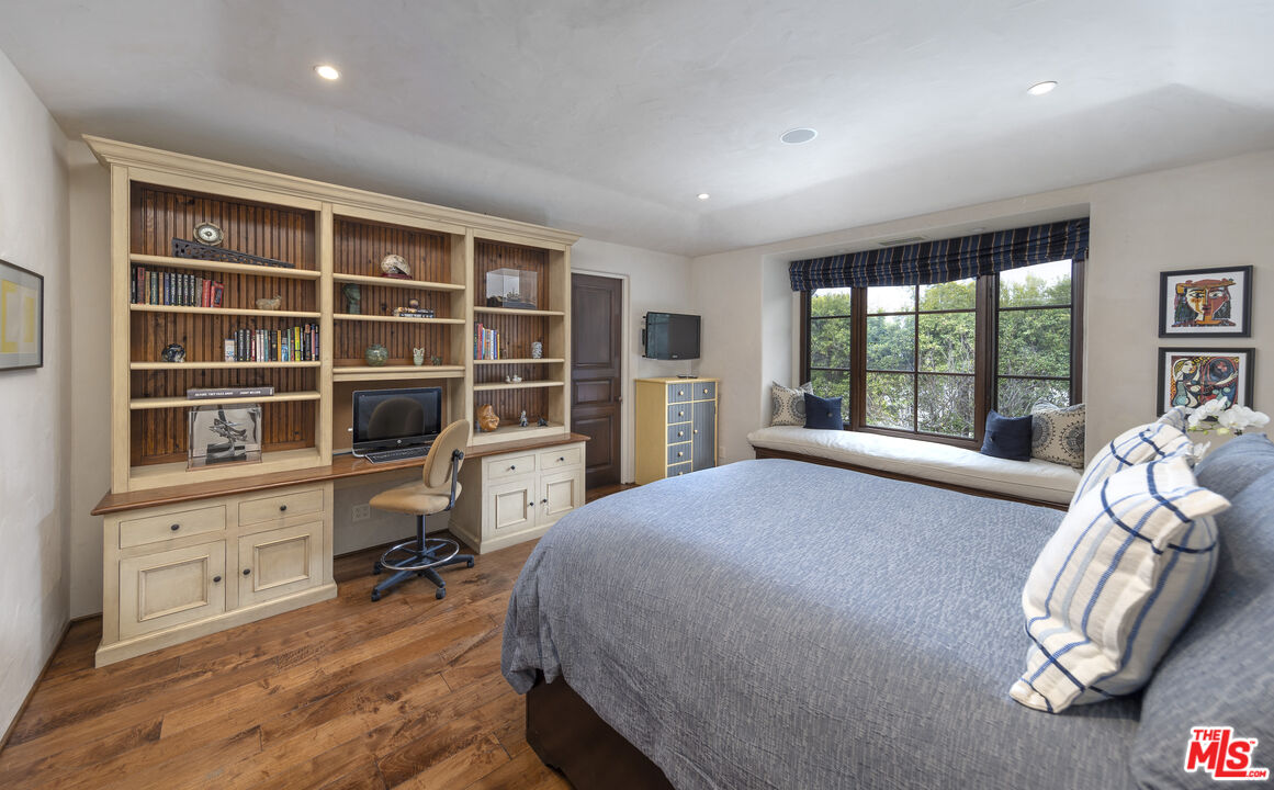 1946 East Valley Road Montecito, CA 93108 - Photo 12 of 21 Gallery Image 12
