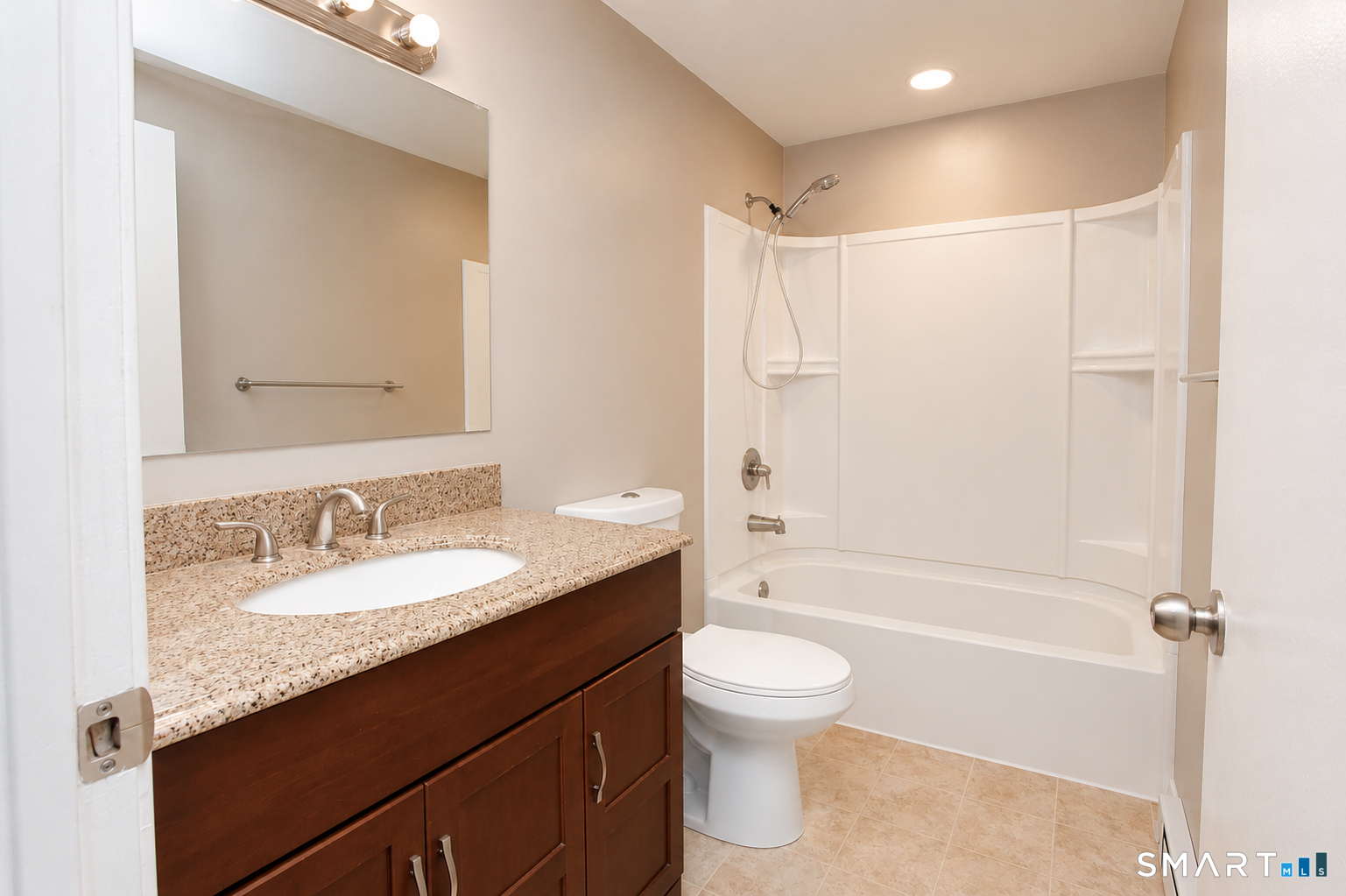 16 Seymour Road, Unit 4E East Granby, CT 06026 - Photo 11 of 19