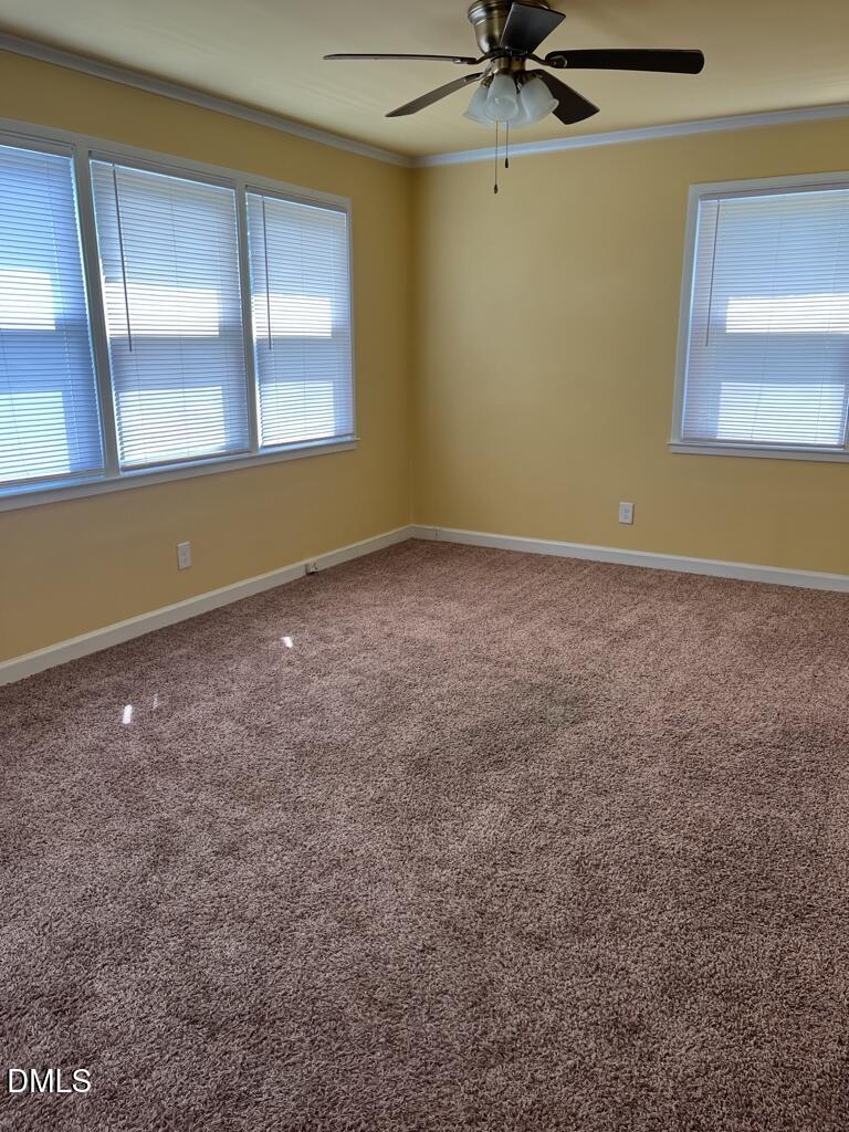 833 Daniels Street, Unit A Raleigh, NC 27605 - Photo 2 of 10 Livingroom