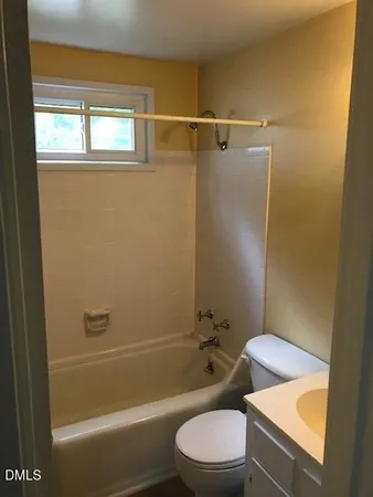 $1,250 | 833 Daniels Street, Unit A, Raleigh, NC 27605