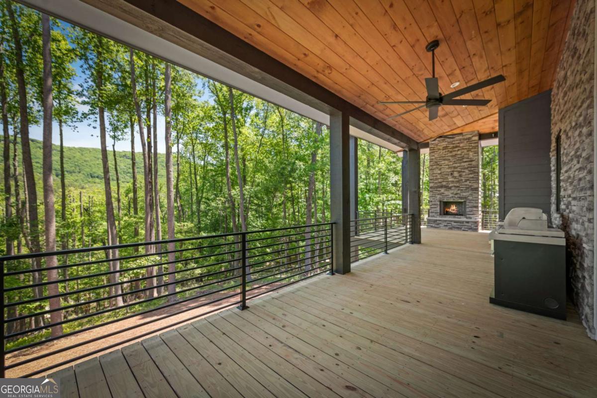 172 Grand Oaks Trail Morganton, GA 30560 - Photo 10 of 69
