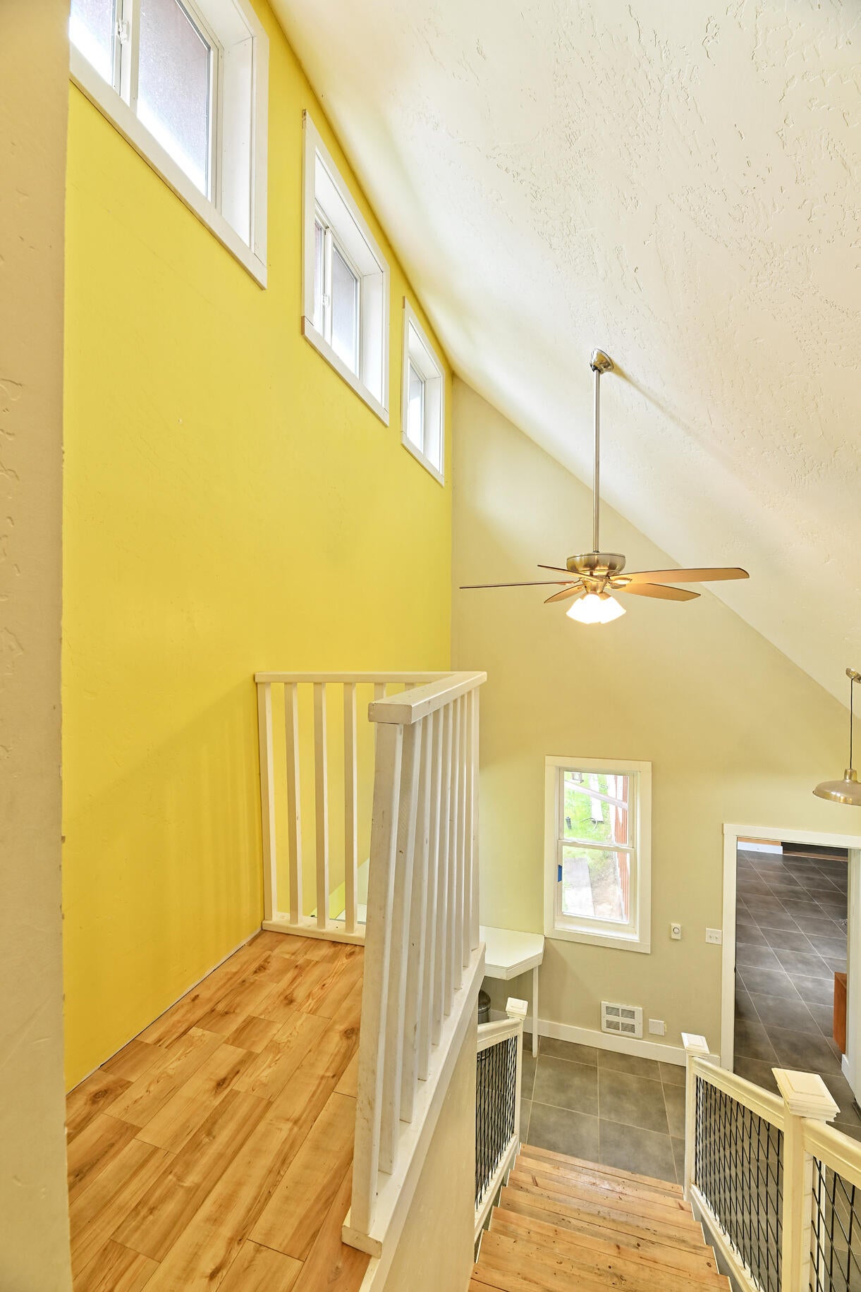 2734 Waters Gulch Road Jacksonville, OR 97530 - Photo 32 of 51 56