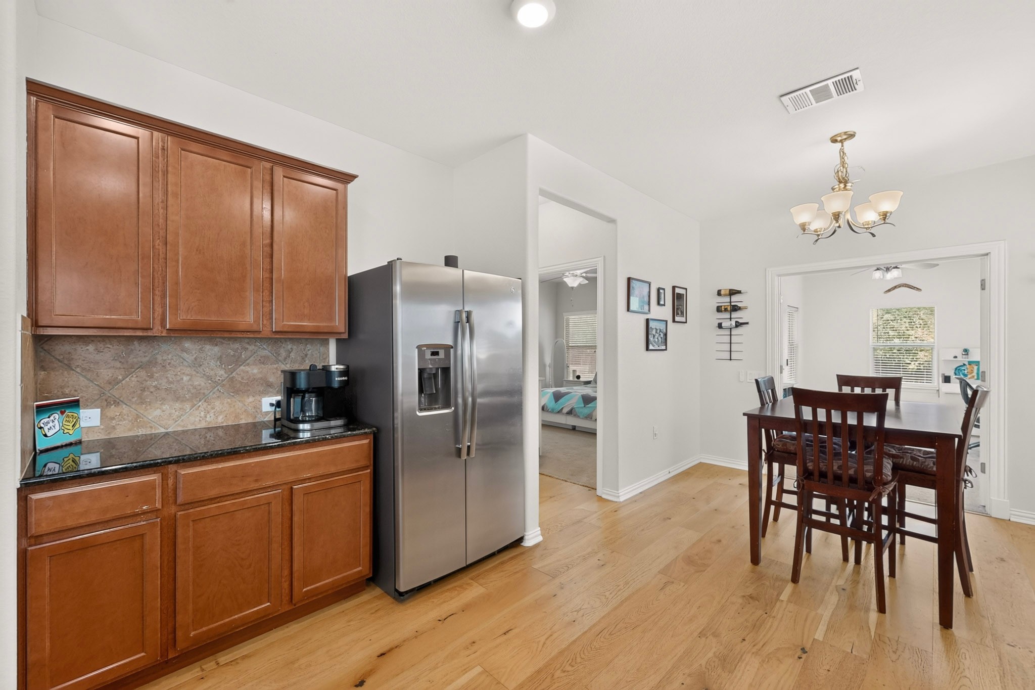 6901 Vail Ridge Street Austin, TX 78744 - Photo 10 of 40