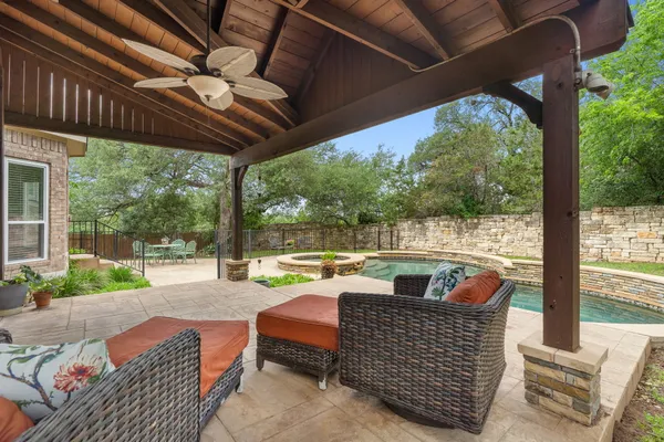 $900,000 | 11532 Lafitte Lane, Austin, TX 78739