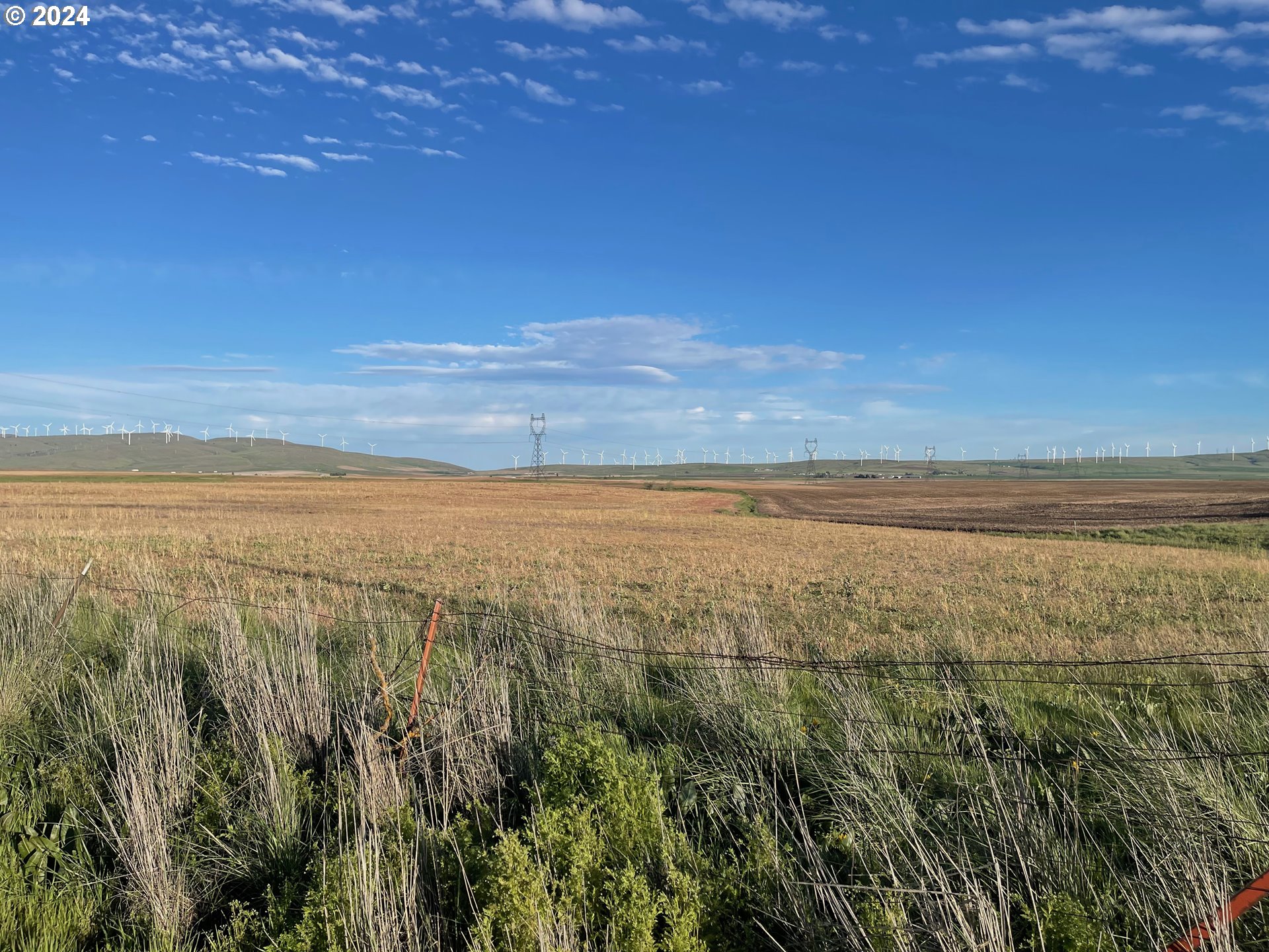 242 Van Hoy Road Goldendale, WA 98620 - Photo 40 of 44 a view of an ocean