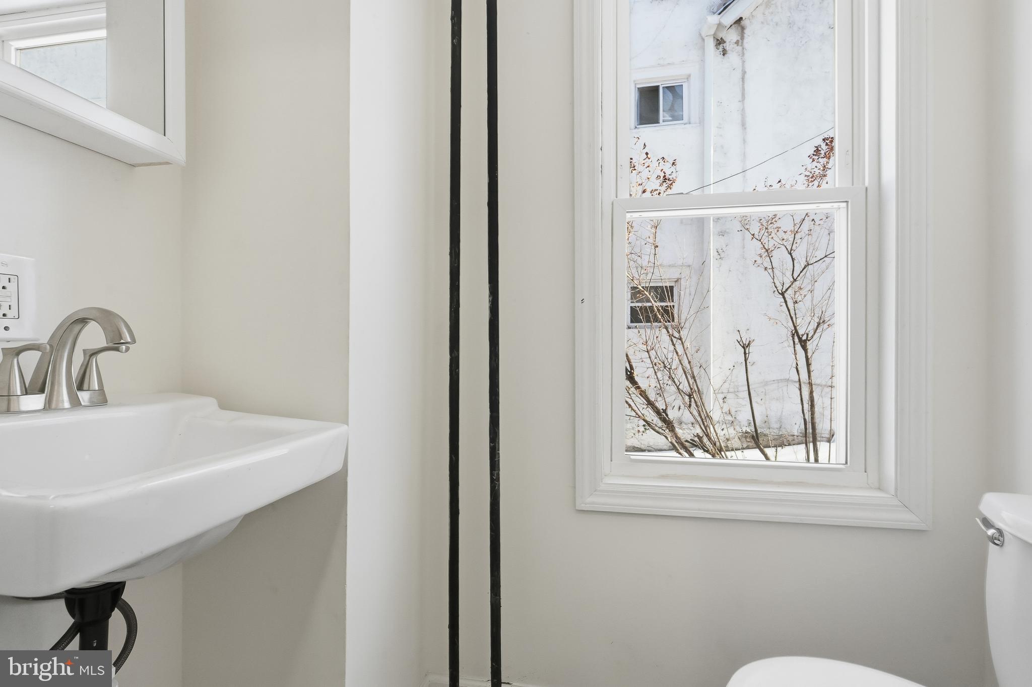 24 Maple Terrace Clifton Heights, PA 19018 - Photo 10 of 22