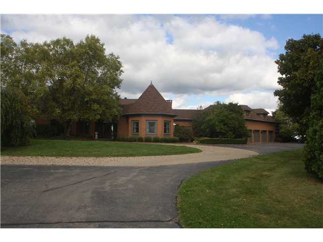 333 Mendon Center Road Pittsford, NY 14534 - Photo 1 of 1 Exterior Front