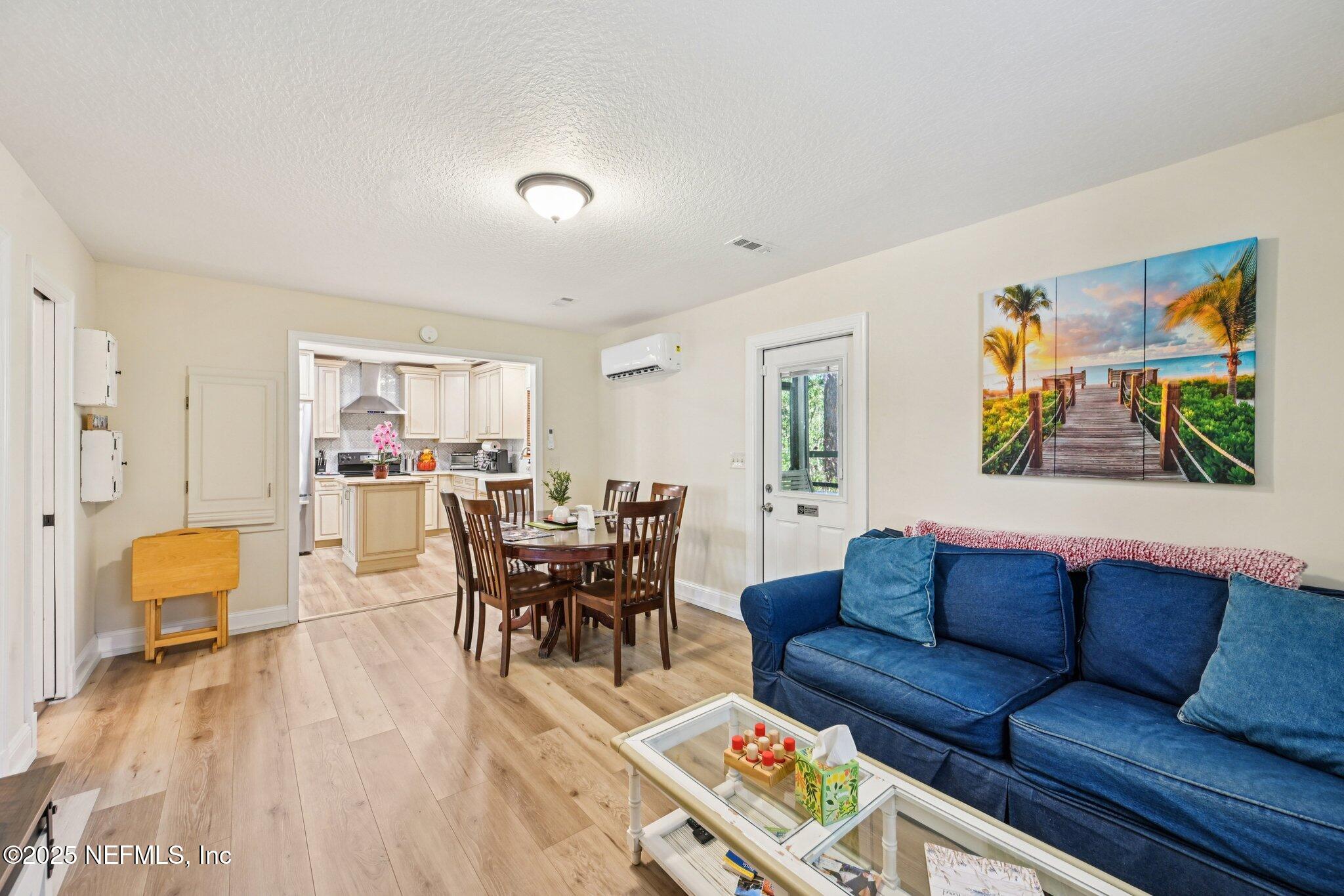 1265 Whispering Pines Road St. Johns, FL 32259 - Photo 11 of 49 Living Room