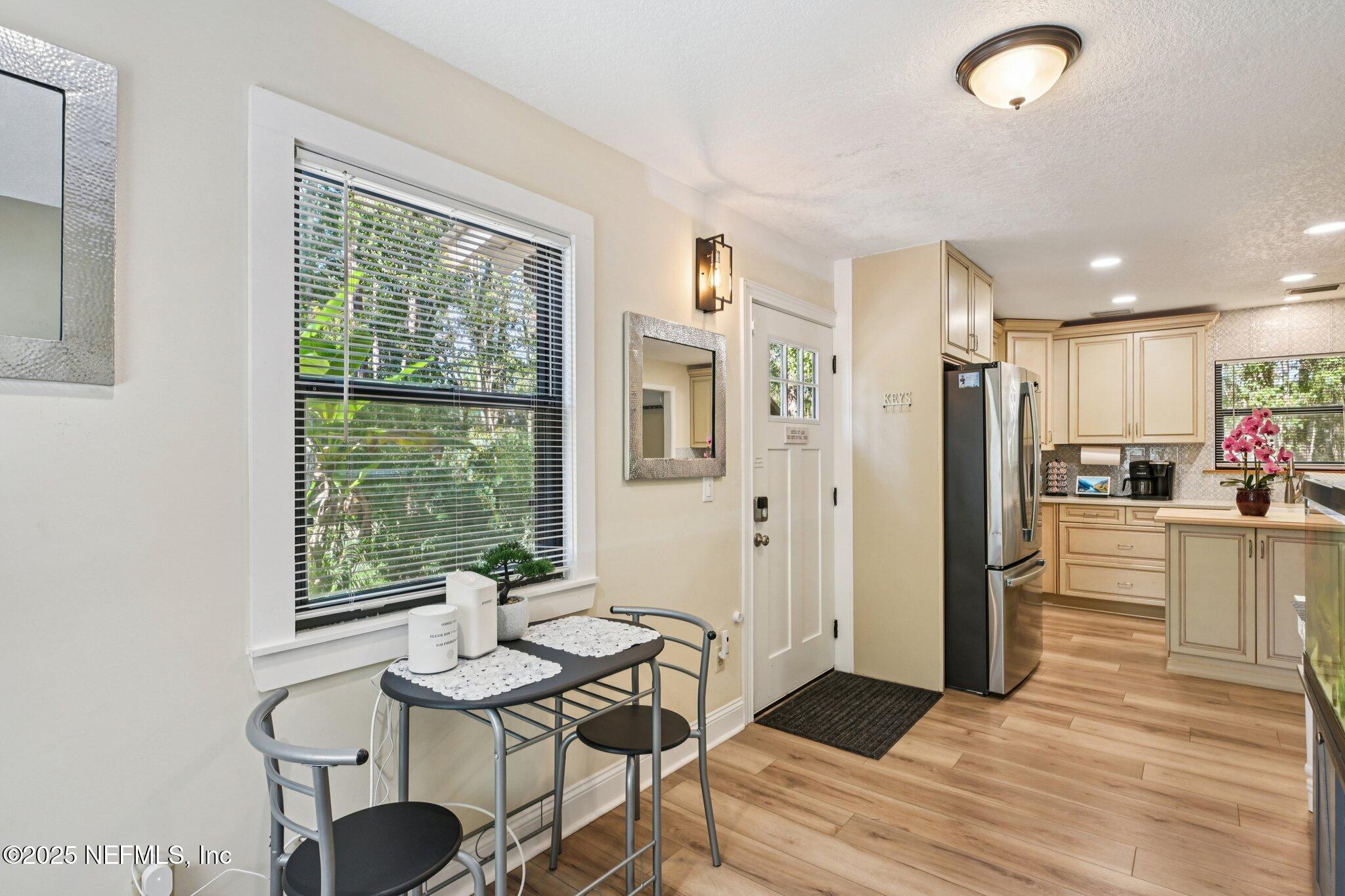 1265 Whispering Pines Road St. Johns, FL 32259 - Photo 8 of 49 Entryway/Breakfast Nook