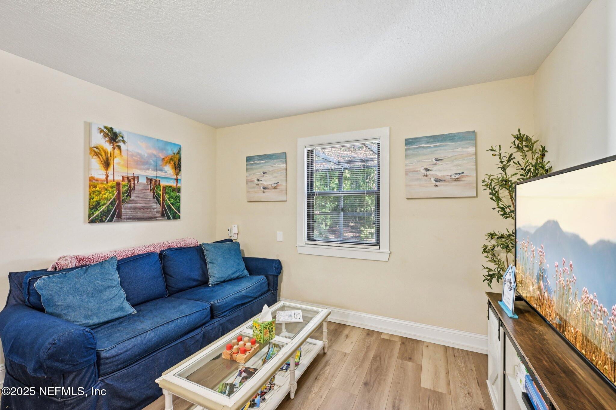 1265 Whispering Pines Road St. Johns, FL 32259 - Photo 10 of 49 Living Room