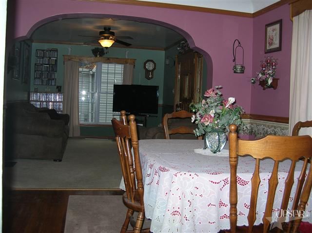 934 Nuttman Avenue Decatur, IN 46733 - Photo 2 of 15