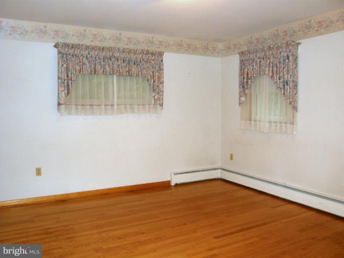 9725 Riverside Circle Ellicott City, MD 21042 - Photo 13 of 24 Bedroom 1
