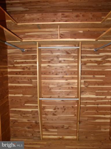9725 Riverside Circle Ellicott City, MD 21042 - Photo 5 of 24 Cedar Closet!