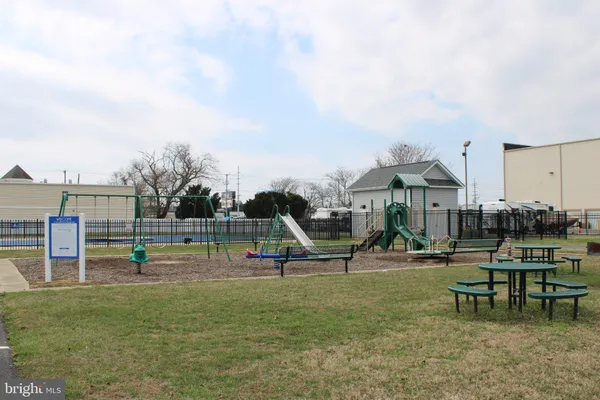 $142,500 | 7 Colonial Lane, Rehoboth Beach, DE 19971