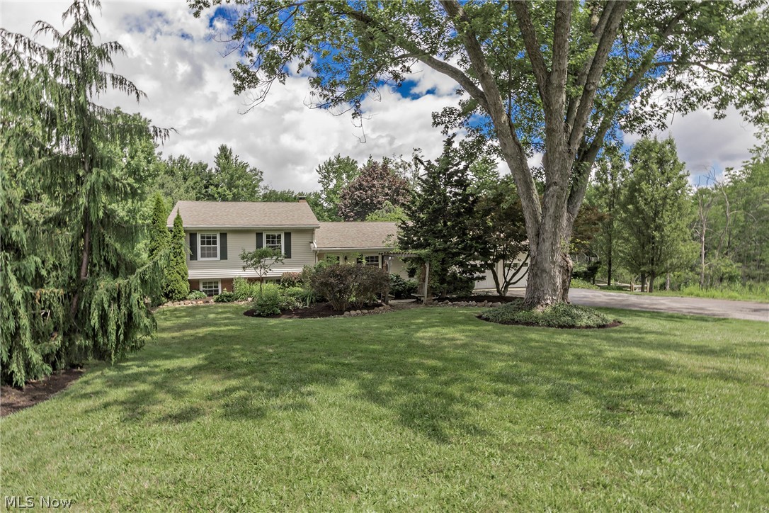 1405 Bell Road Chagrin Falls, OH 44022 - Photo 34 of 49 Gallery Image 34