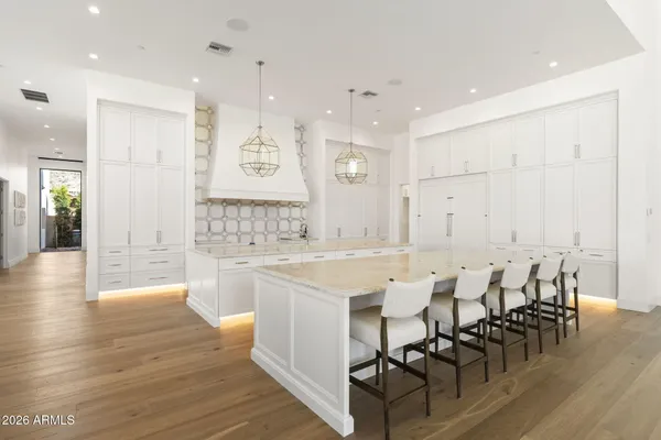 $15,888,888 | 6528 North 60th Street, Paradise Valley, AZ 85253