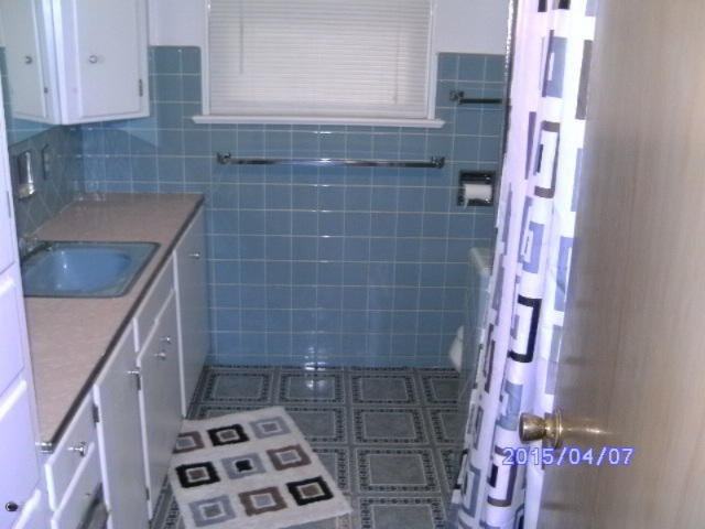 535 North Ottawa Road Benton Harbor, MI 49022 - Photo 4 of 14 n.ottawa 003.JPG