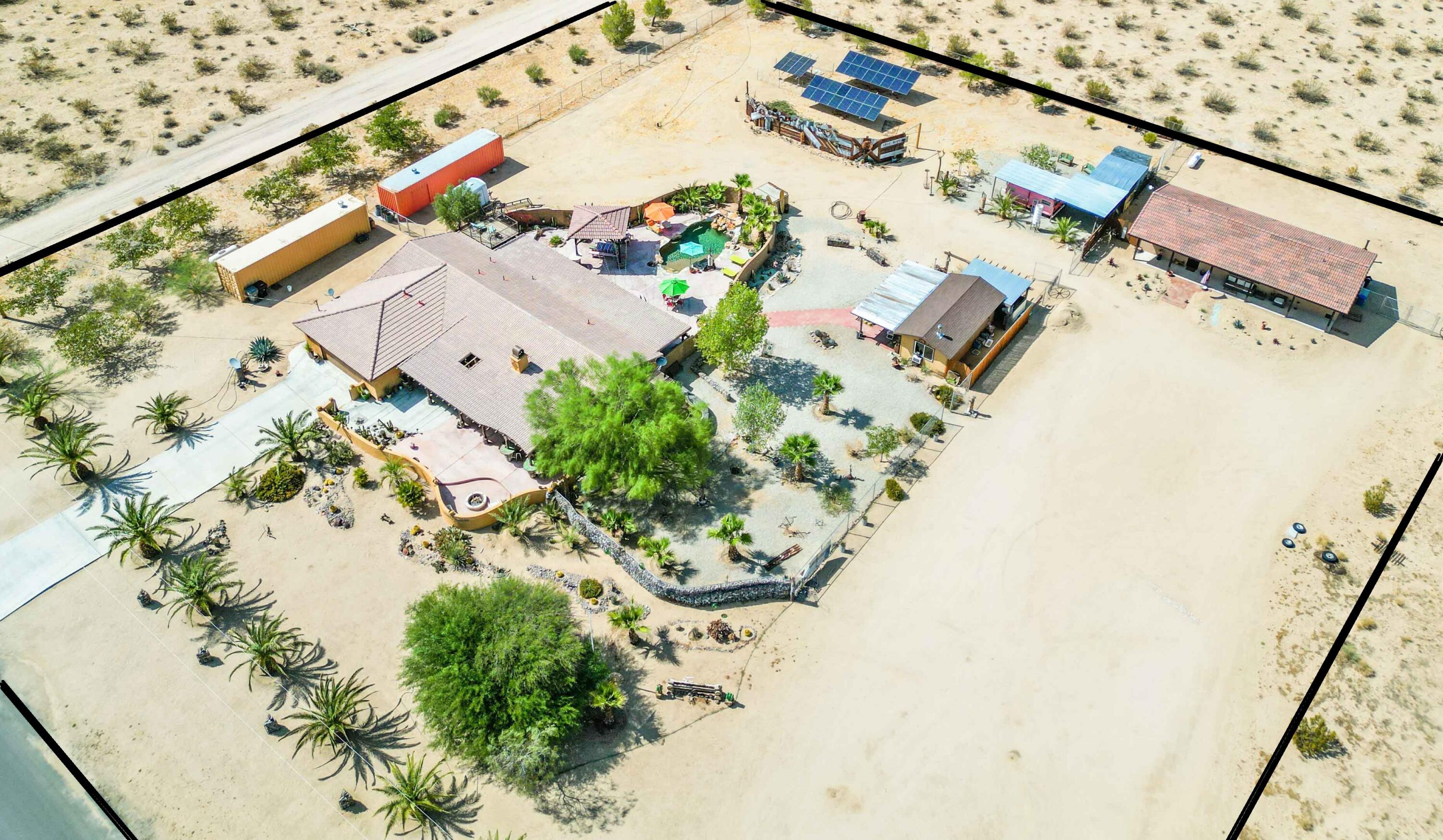 63434 East Broadway Unit 12  