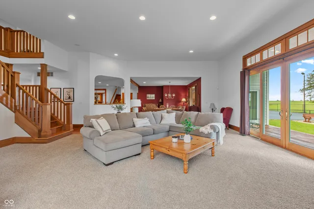 $2,400,000 | 3917 North 525 West, Boggstown, IN 46110