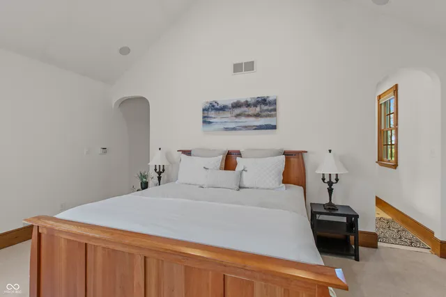 $2,400,000 | 3917 North 525 West, Boggstown, IN 46110