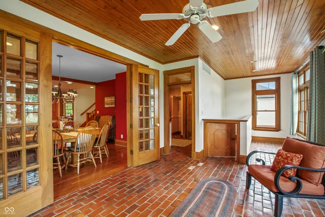 $2,400,000 | 3917 North 525 West, Boggstown, IN 46110