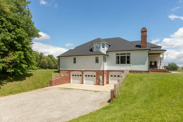 $2,400,000 | 3917 North 525 West, Boggstown, IN 46110