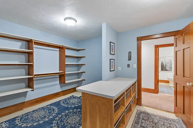 $2,400,000 | 3917 North 525 West, Boggstown, IN 46110