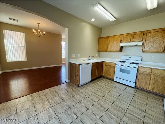 $1,745 | 2636 Living Rock Avenue, Las Vegas, NV 89106