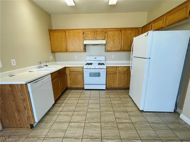 $1,745 | 2636 Living Rock Avenue, Las Vegas, NV 89106