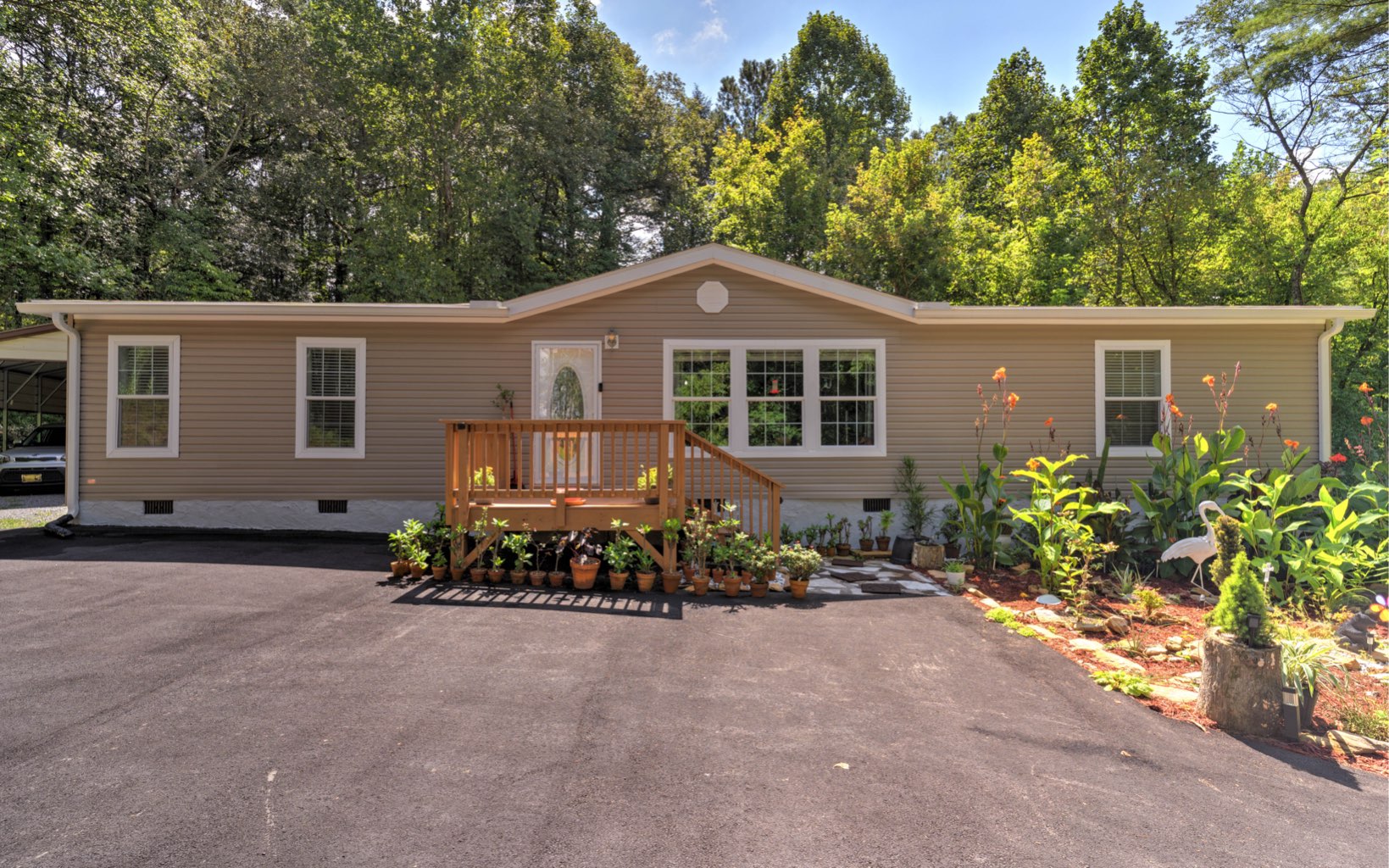 328 Ponderosa Road Ellijay, GA 30540 - Photo 1 of 35 Main View