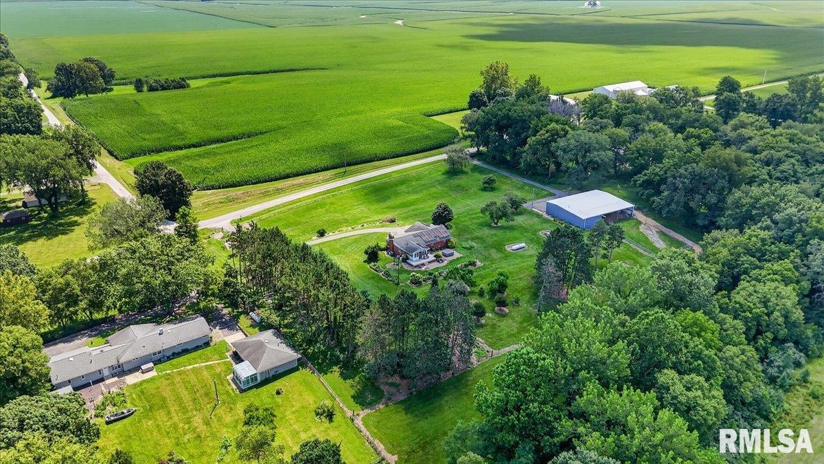 2033 McQueen Road New Berlin, IL 62670 - Photo 13 of 63 Gallery Image 13
