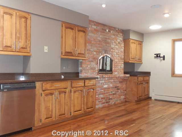 18 Mountain View Road Manitou Springs, CO 80829 - Photo 5 of 22 Hickory Floors in the Kitchen