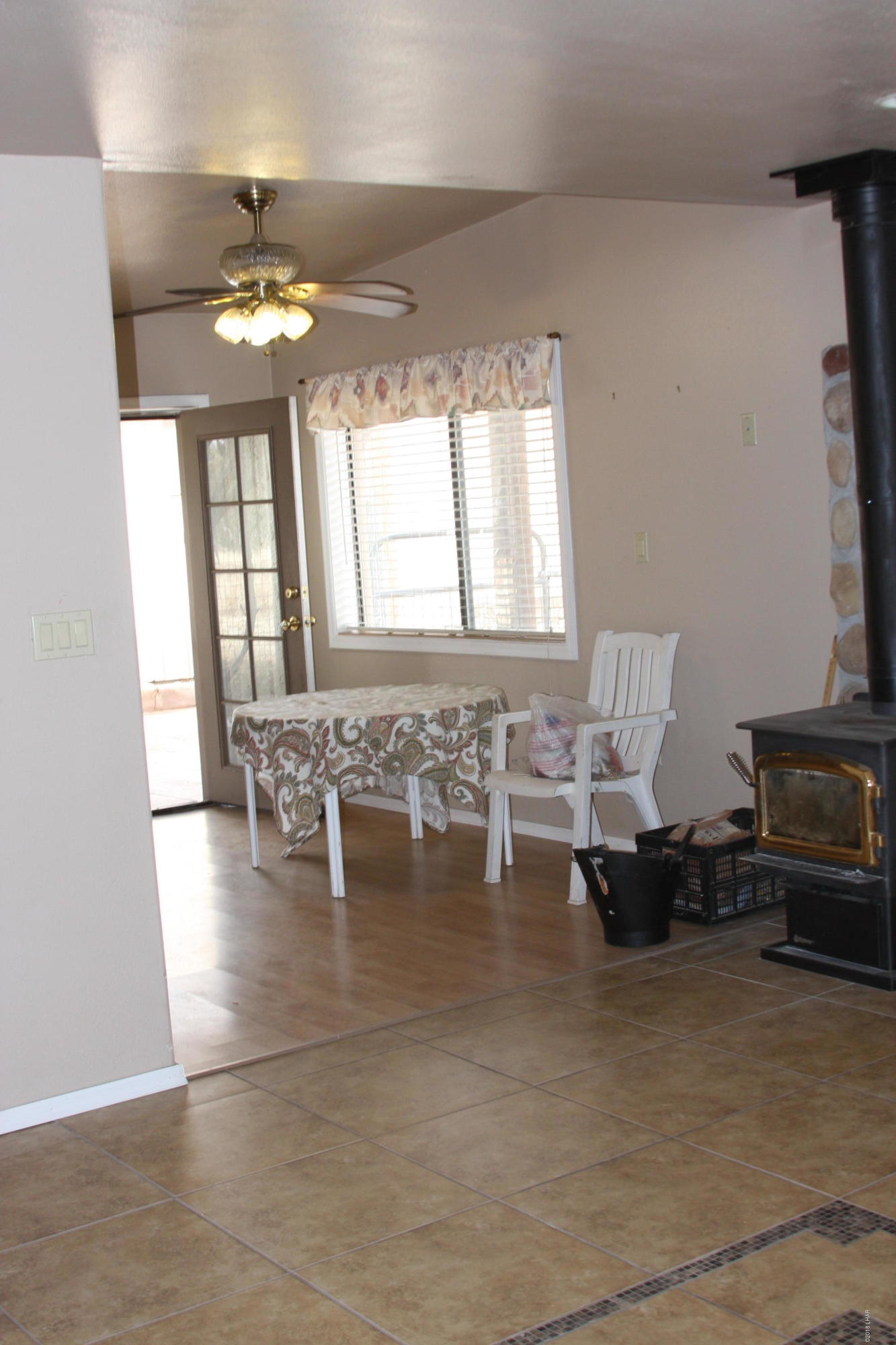 26725 Granada Road Seligman, AZ 86337 - Photo 20 of 39 IMG_3166 - Copy - Copy