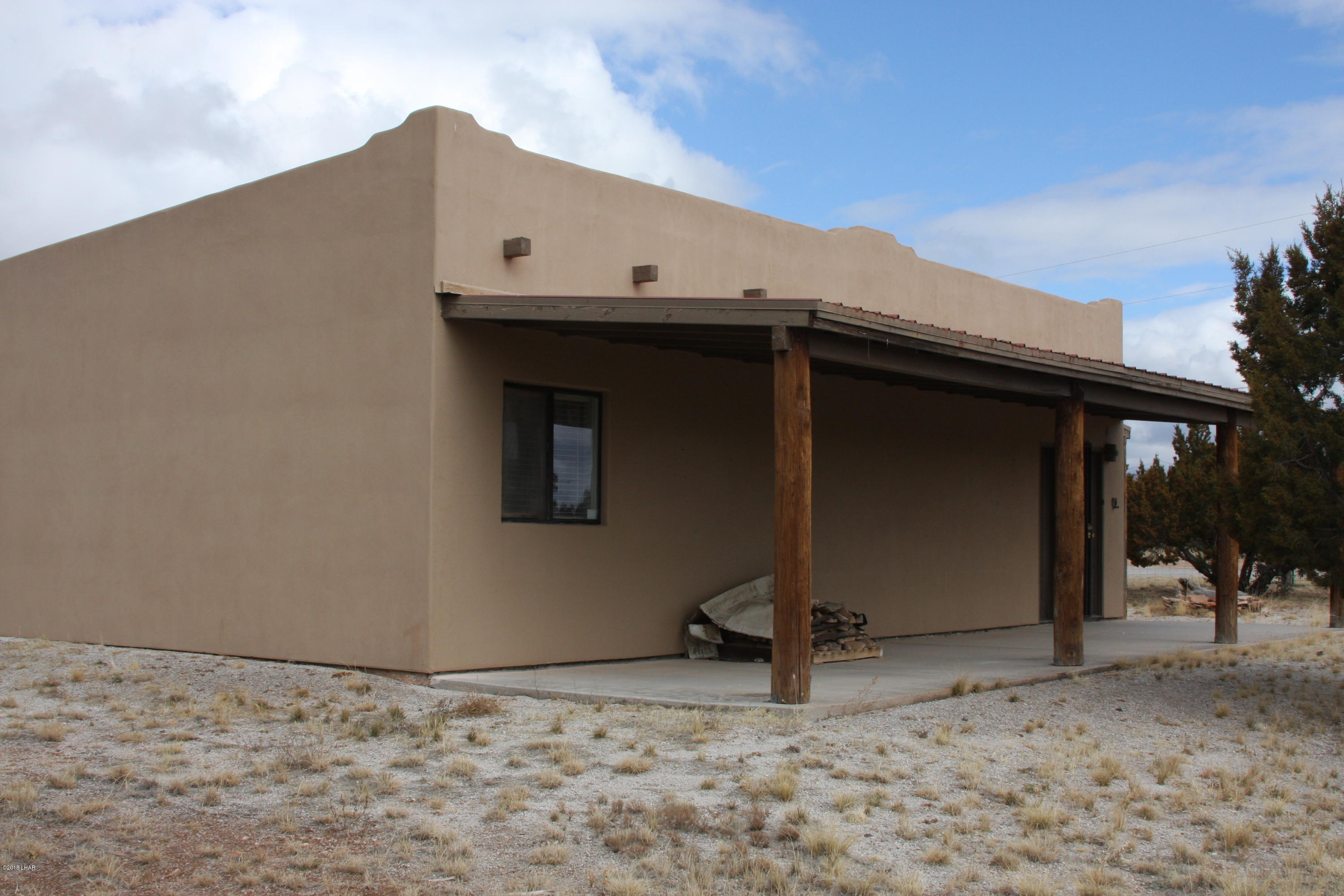 26725 Granada Road Seligman, AZ 86337 - Photo 8 of 39 IMG_3103 - Copy - Copy - Copy - Copy