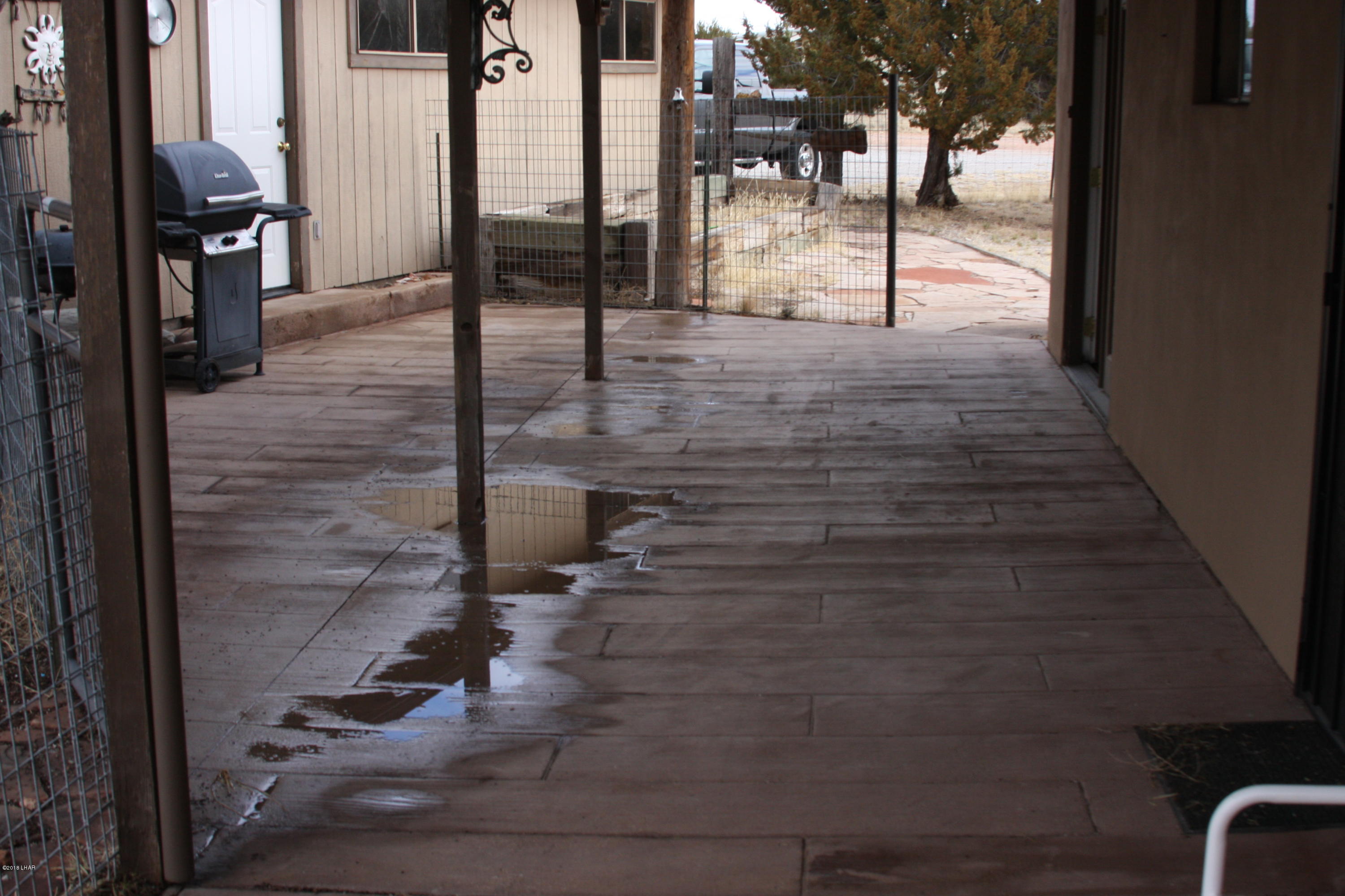 26725 Granada Road Seligman, AZ 86337 - Photo 10 of 39 IMG_3117 - Copy - Copy - Copy - Copy