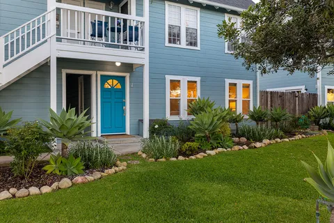 $875,000 | 635 Elm Avenue, Unit 1, Carpinteria, CA 93013