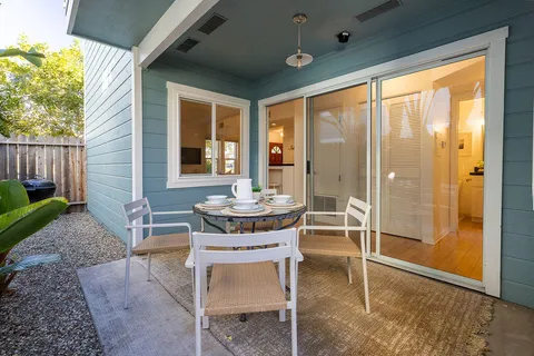 $875,000 | 635 Elm Avenue, Unit 1, Carpinteria, CA 93013