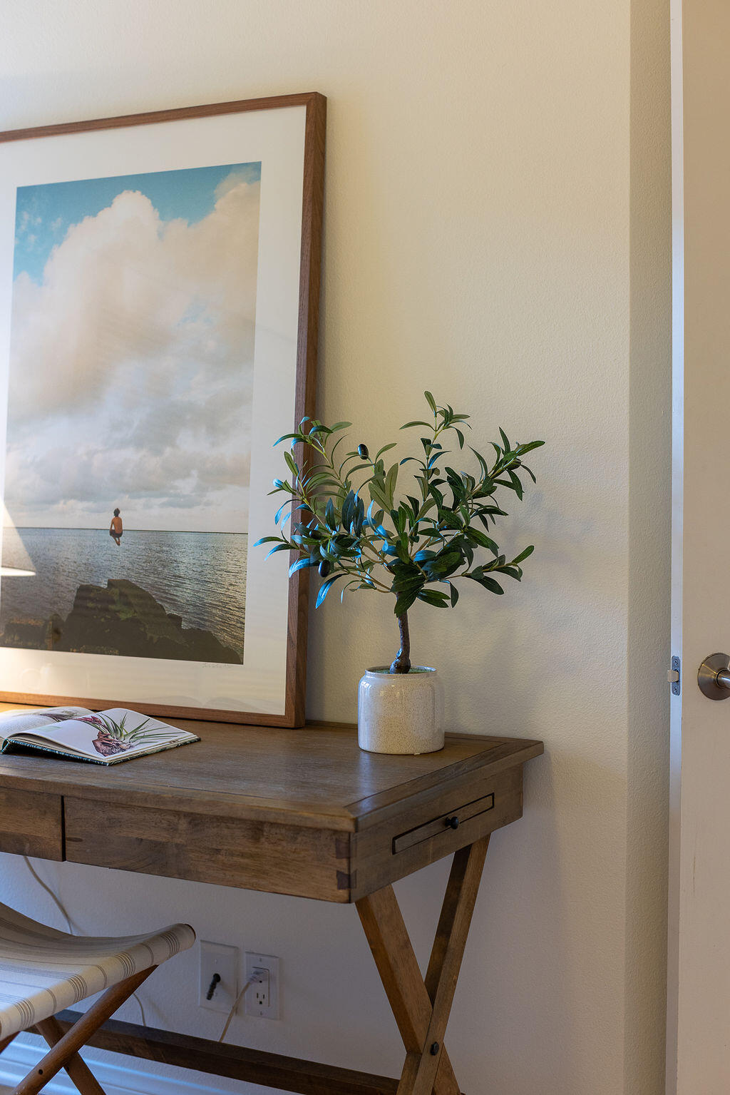 635 Elm Avenue, Unit 1 Carpinteria, CA 93013 - Photo 20 of 36 635Elm_0215