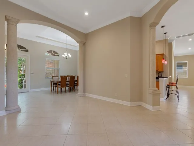 $499,900 | 6124 57th Court, Vero Beach, FL 32967