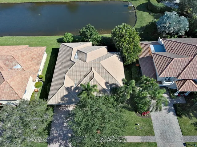 $499,900 | 6124 57th Court, Vero Beach, FL 32967