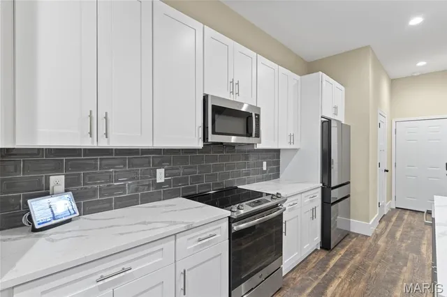 $3,250 | 5424 Delmar Boulevard, St. Louis, MO 63112