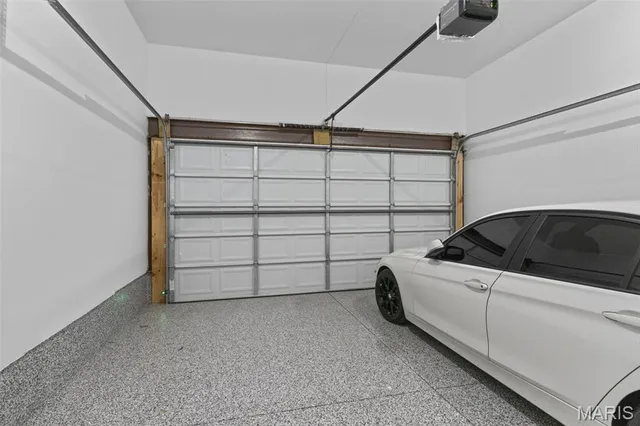 $3,250 | 5424 Delmar Boulevard, St. Louis, MO 63112